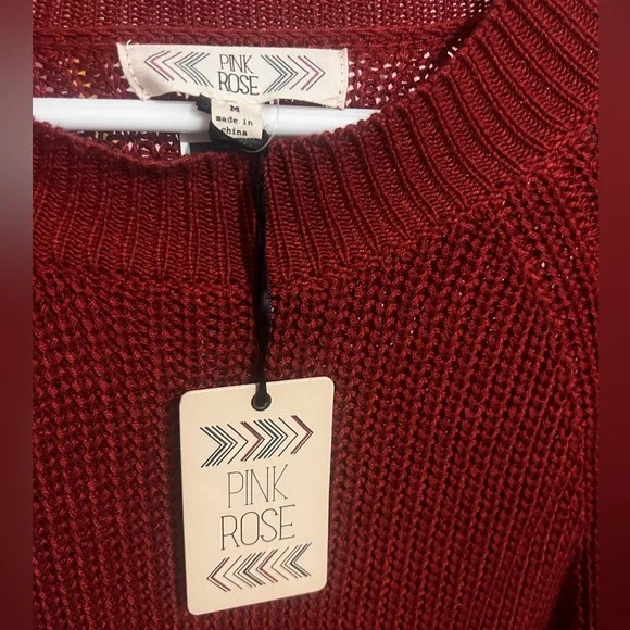 Sweater new with tags - Picture 2 of 5